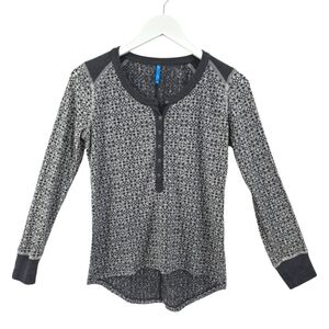 Long Sleeve Black & White Printed Henley Top